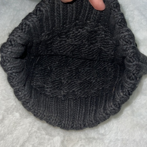 Knit Michael Kors Hat - Picture 3 of 3